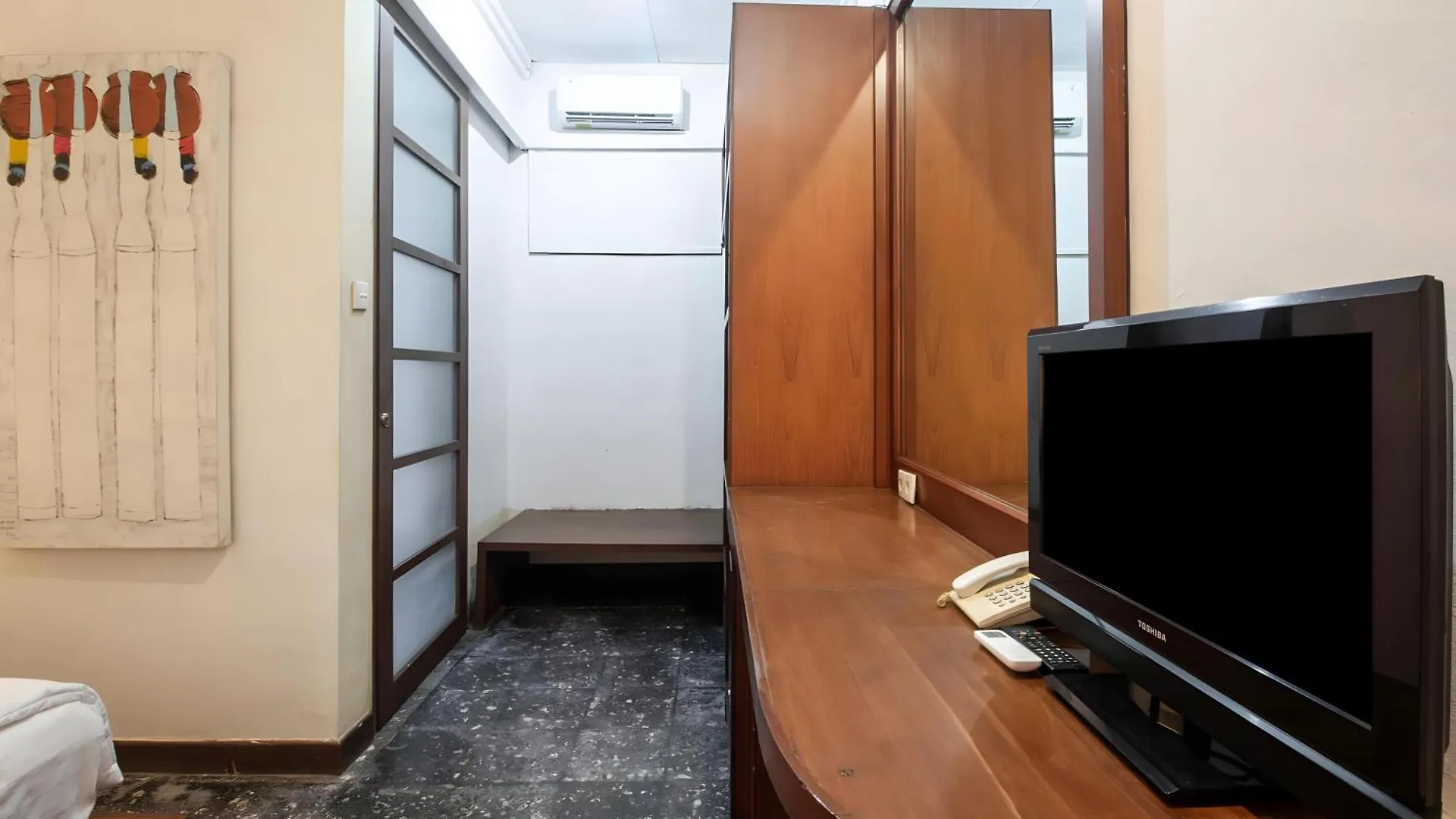 Capital O 93809 Wida Hotel Legian