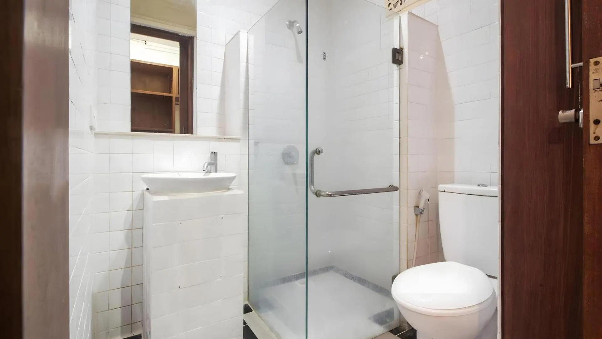 Capital O 93809 Wida Hotel Legian
