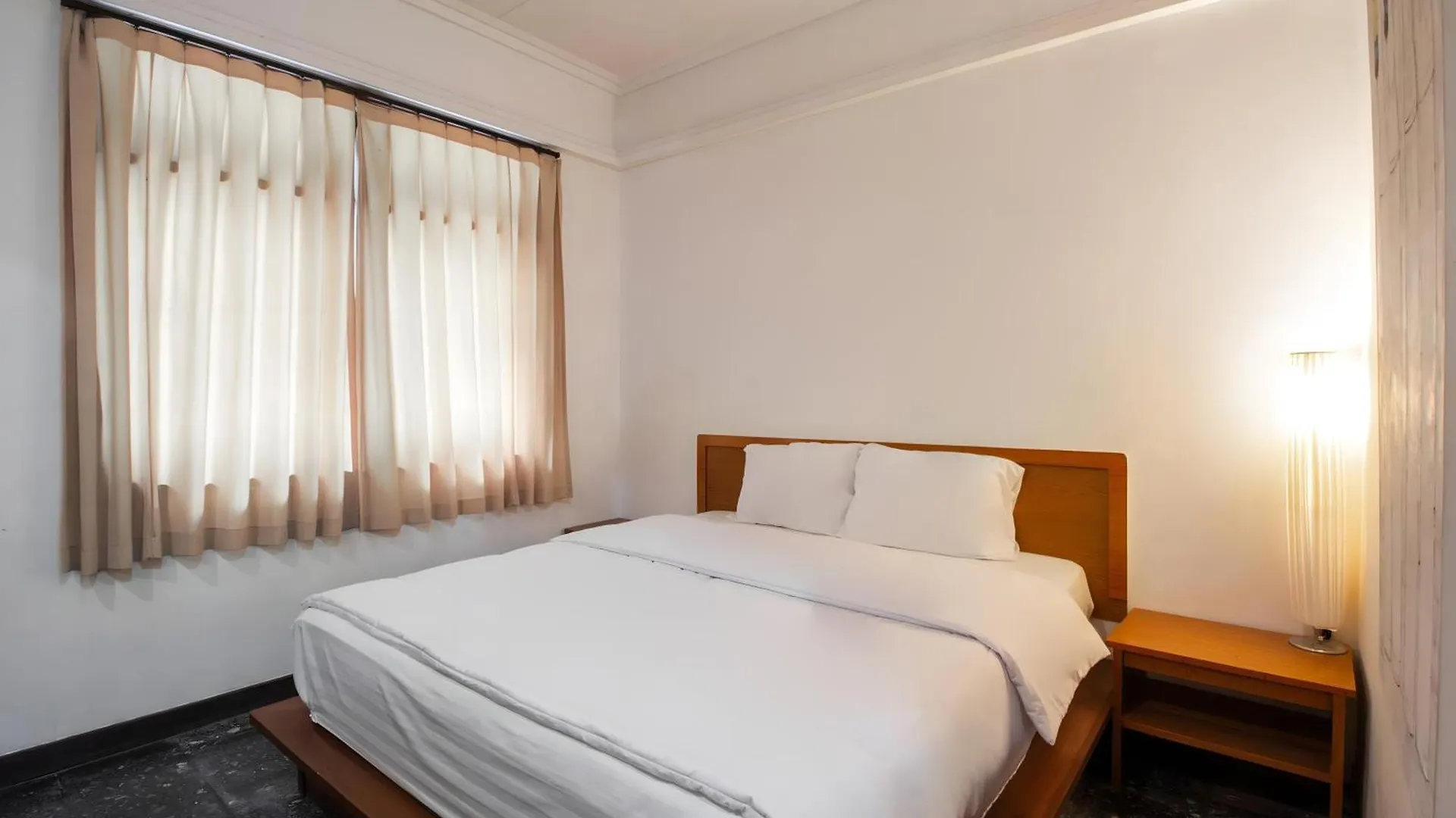 Capital O 93809 Wida Hotel Legian